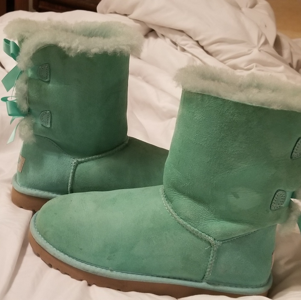 Super Rare Tiffany blue uggs